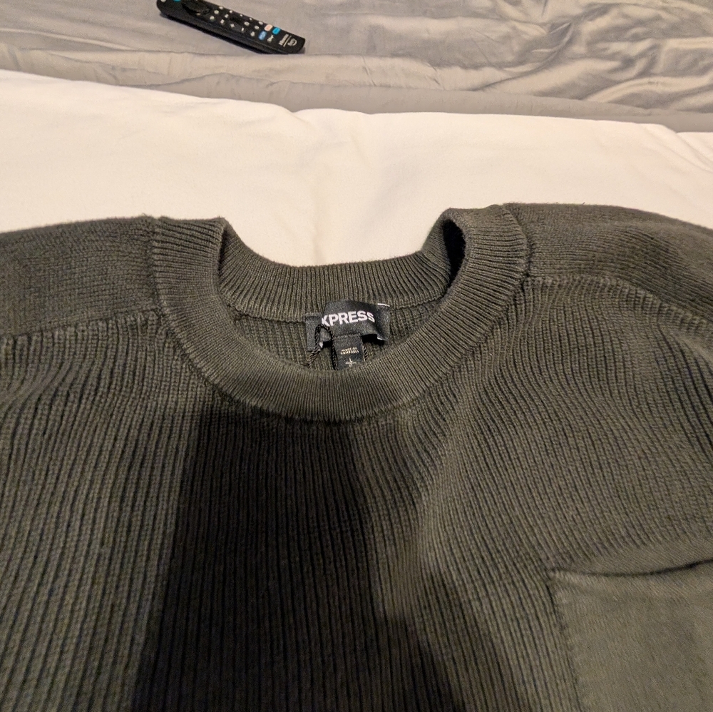 Express Dark Green Ribbed Sweater - Picture 3 of 4